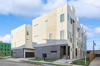 2808 Weisenberger Street 232, Fort Worth, TX 76107