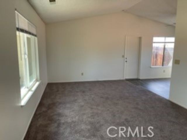 22276 Minnetonka Road, Apple Valley, CA 92308