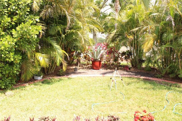 7537 PRESERVES COURT, Sarasota, FL 34243