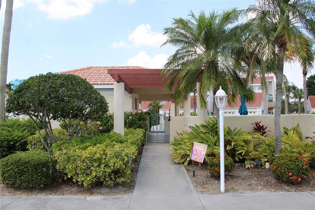 7537 PRESERVES COURT, Sarasota, FL 34243