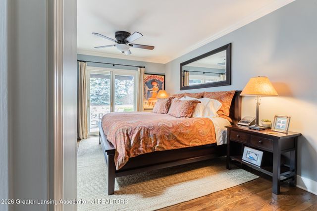 937 Roxburgh Avenue, East Lansing, MI 48823