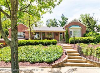 937 Roxburgh Avenue, East Lansing, MI 48823