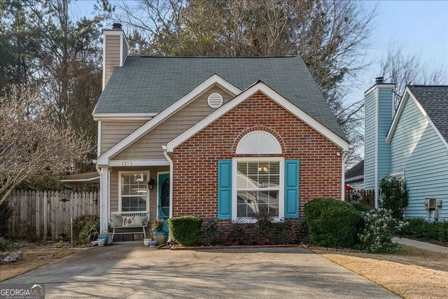 1351 Yorkshire Lane, Woodstock, GA 30188