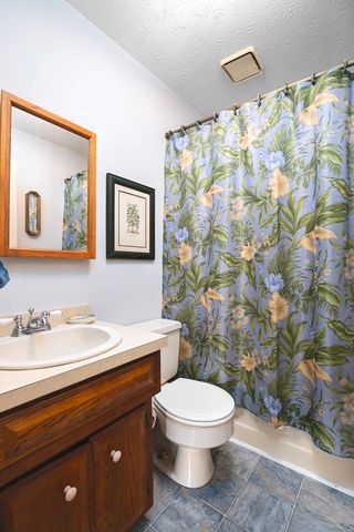 206 Dove Park, Versailles, KY 40383