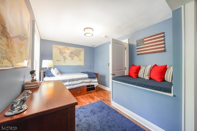 114 Coleman Ave, Chatham Boro, NJ 07928