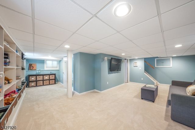 114 Coleman Ave, Chatham Boro, NJ 07928