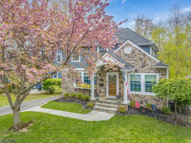 114 Coleman Ave, Chatham Boro, NJ 07928