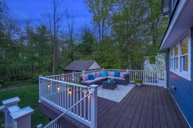 114 Coleman Ave, Chatham Boro, NJ 07928