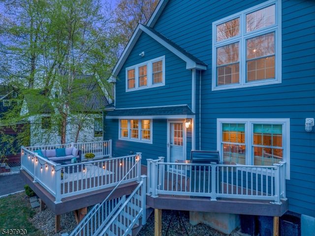 114 Coleman Ave, Chatham Boro, NJ 07928