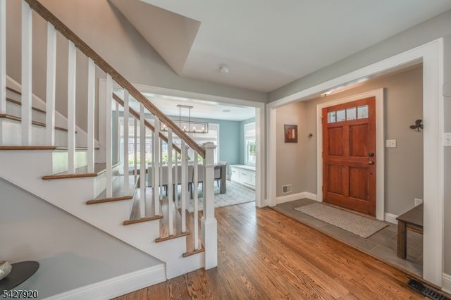 114 Coleman Ave, Chatham Boro, NJ 07928