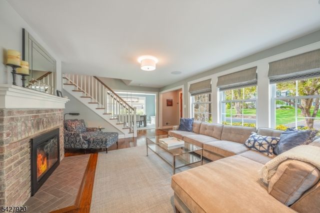 114 Coleman Ave, Chatham Boro, NJ 07928