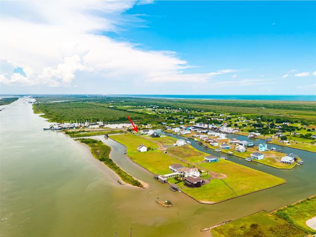 2112 Laguna Harbor Estate Boulevard, Port Bolivar, TX 77650