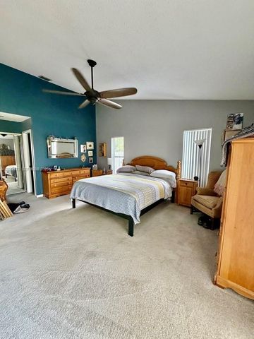 5796 SW 89th Way, Cooper City, FL 33328