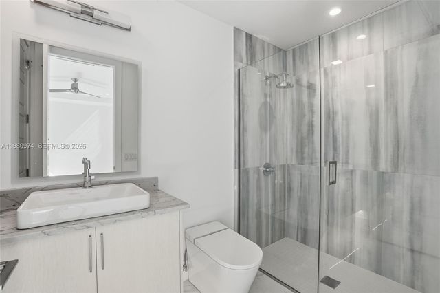 5735 Riverside Dr, Cape Coral, FL 33904