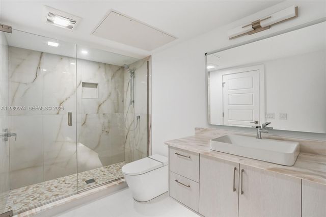 5735 Riverside Dr, Cape Coral, FL 33904