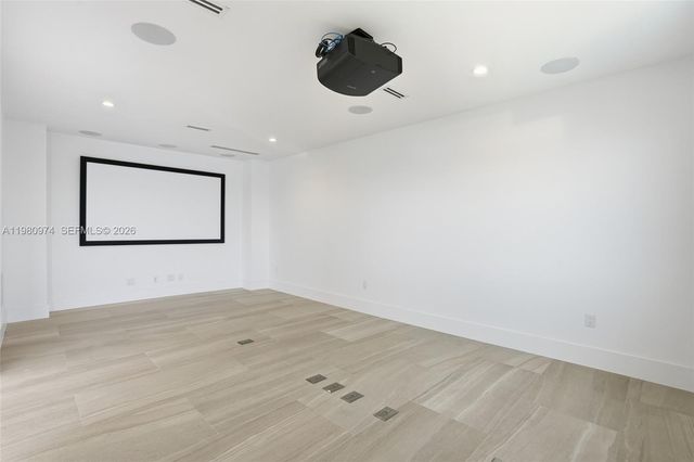 5735 Riverside Dr, Cape Coral, FL 33904