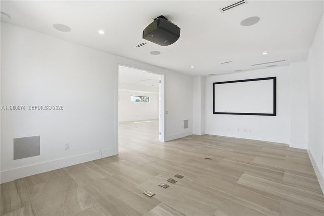 5735 Riverside Dr, Cape Coral, FL 33904