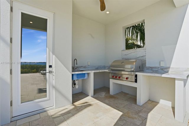 5735 Riverside Dr, Cape Coral, FL 33904