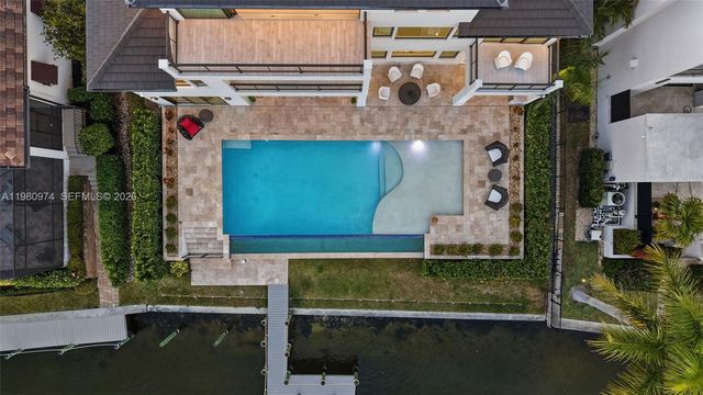 5735 Riverside Dr, Cape Coral, FL 33904