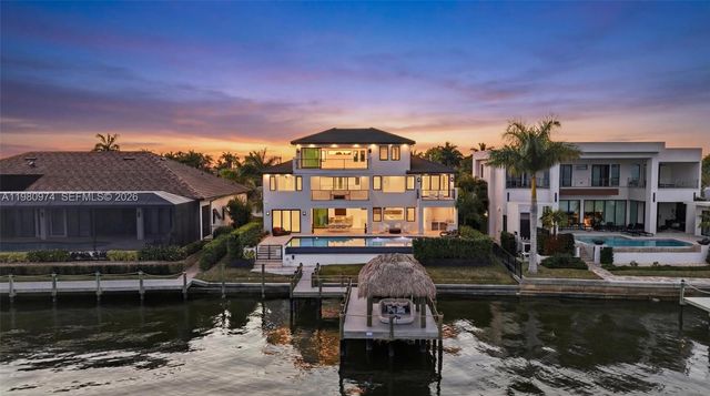 5735 Riverside Dr, Cape Coral, FL 33904