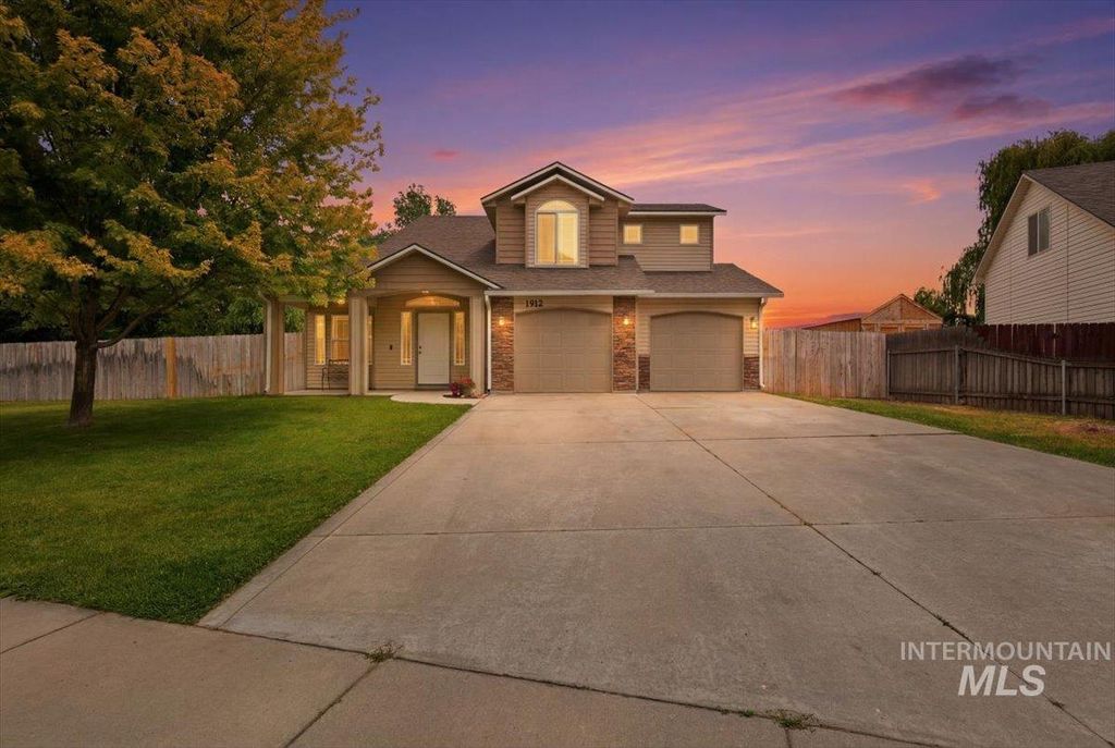 1512 S Florence St, Nampa, ID 83686 photo 1