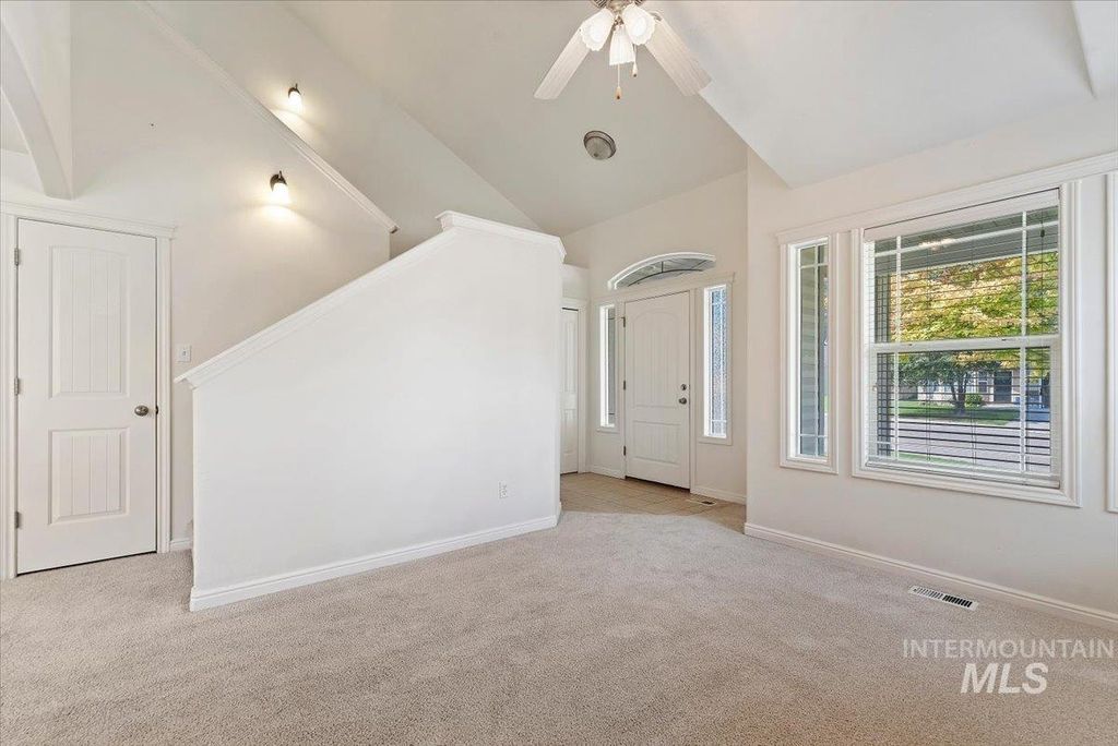 1512 S Florence St, Nampa, ID 83686 photo 5