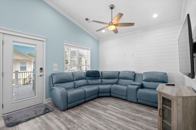 6001 - 1676 S Kings Hwy., Myrtle Beach, SC 29575