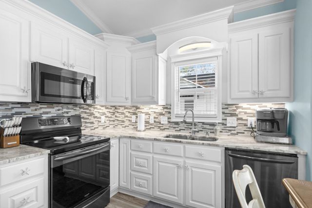 6001 - 1676 S Kings Hwy., Myrtle Beach, SC 29575