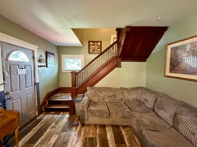 74 Bidwell Street W, Battle Creek, MI 49015