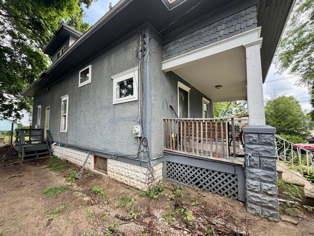 74 Bidwell Street W, Battle Creek, MI 49015