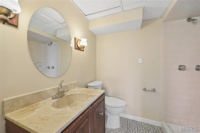 143 Burncoate Drive, Unincorporated, MO 63129