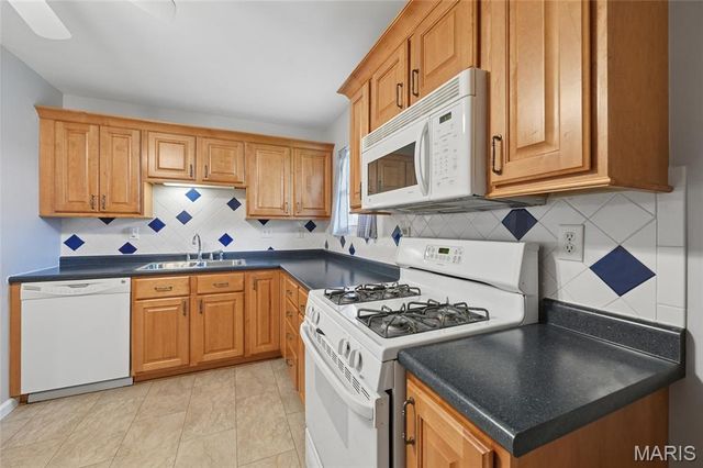 143 Burncoate Drive, Unincorporated, MO 63129