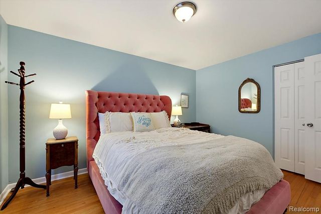 4125 Yorba Linda Boulevard, Royal Oak, MI 48073