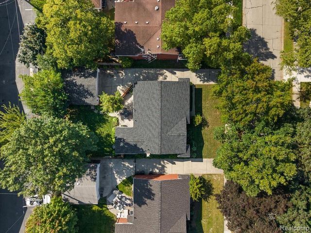 4125 Yorba Linda Boulevard, Royal Oak, MI 48073