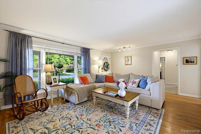 4125 Yorba Linda Boulevard, Royal Oak, MI 48073