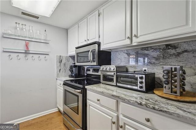 3481 Lakeside Drive NE 3004, Atlanta, GA 30326