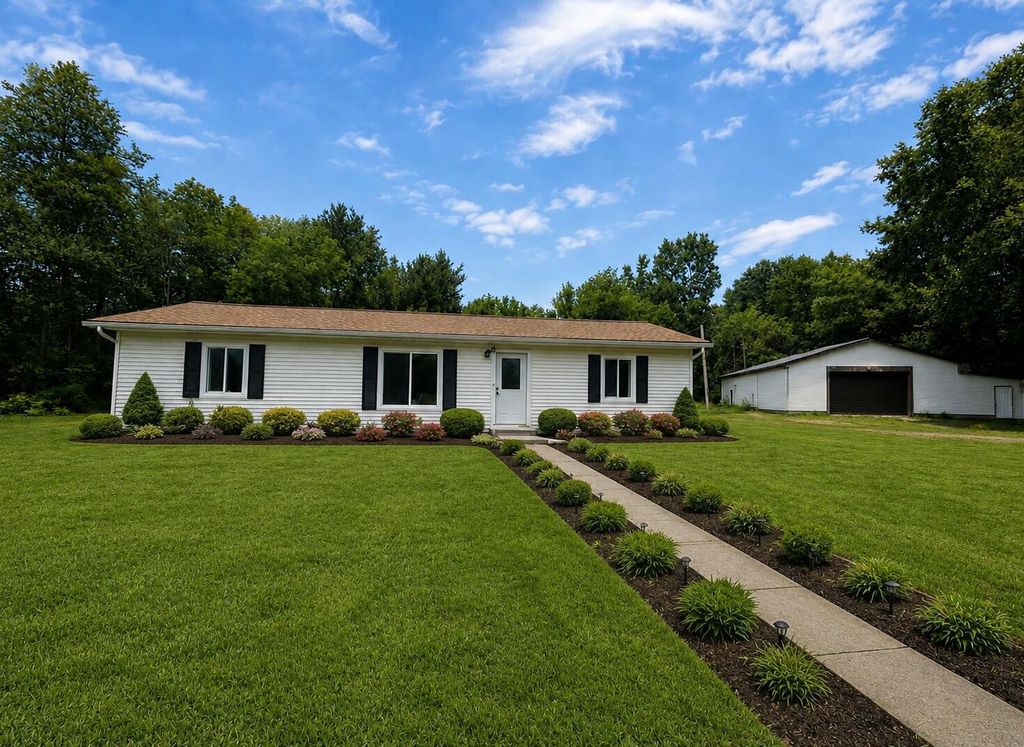 1700 Shipman Road, Oxford, MI 48371