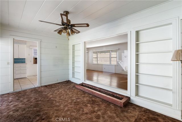 632 W I, Ontario, CA 91762