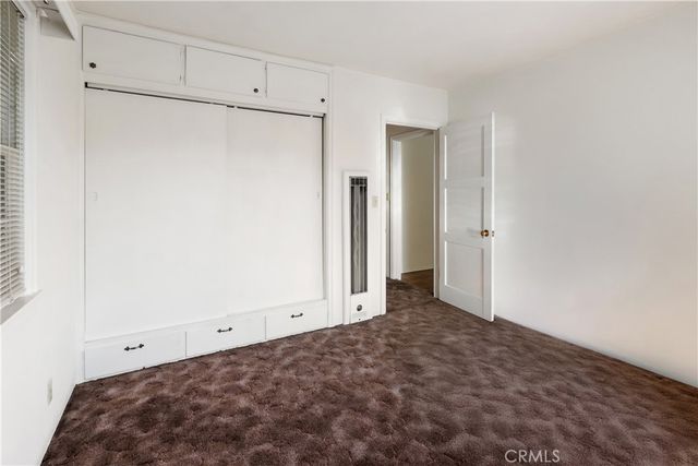 632 W I, Ontario, CA 91762