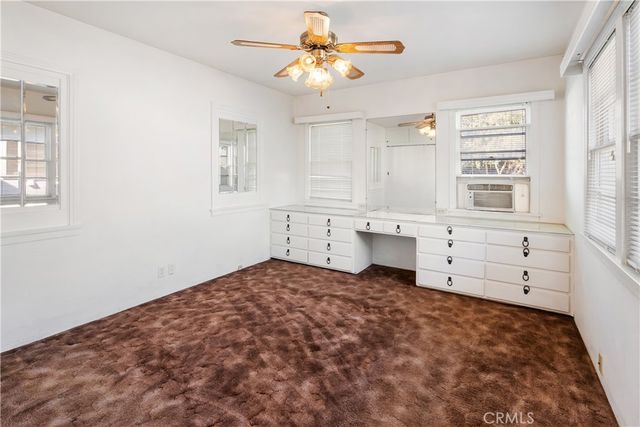 632 W I, Ontario, CA 91762