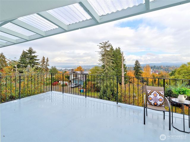 5029 29th Avenue S, Seattle, WA 98108