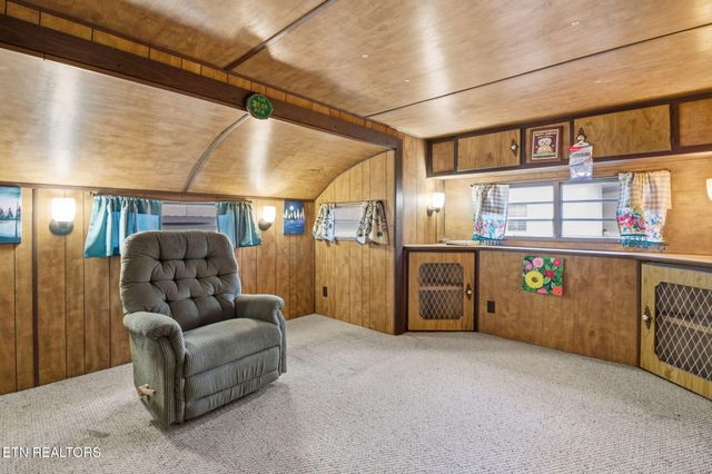 273 Harmony Way, Cosby, TN 37722