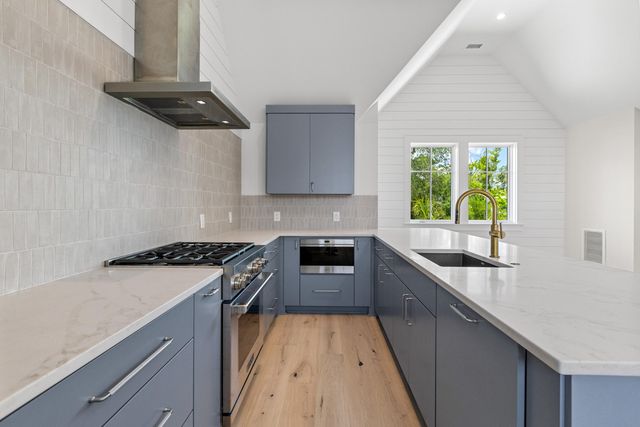 221 Black Powder Lane, Daniel Island, SC 29492