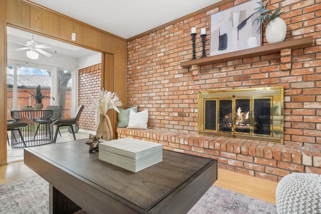 2909 Hillcrest Drive, Irving, TX 75062