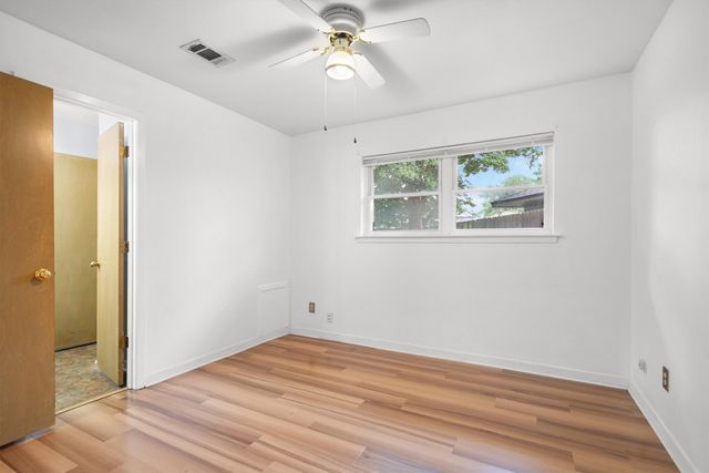 2909 Hillcrest Drive, Irving, TX 75062