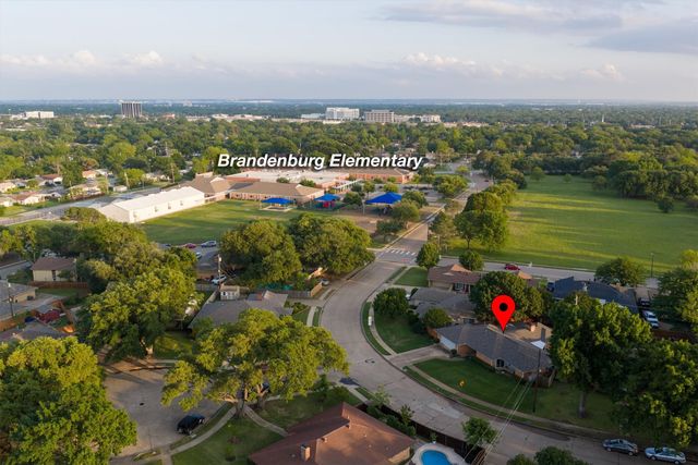 2909 Hillcrest Drive, Irving, TX 75062