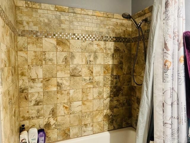 4 Brookway Lane, North Little Rock, AR 72120