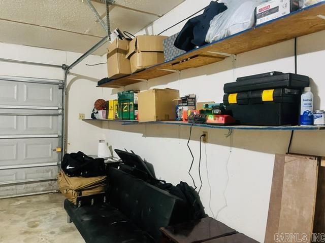 4 Brookway Lane, North Little Rock, AR 72120