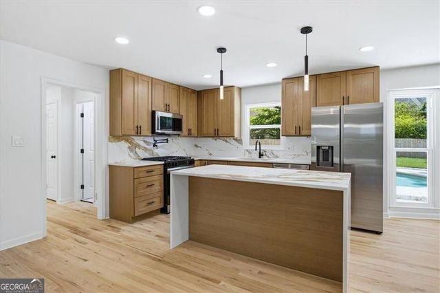 5614 Bunky Way, Atlanta, GA 30338