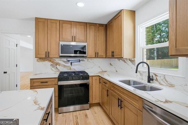 5614 Bunky Way, Atlanta, GA 30338